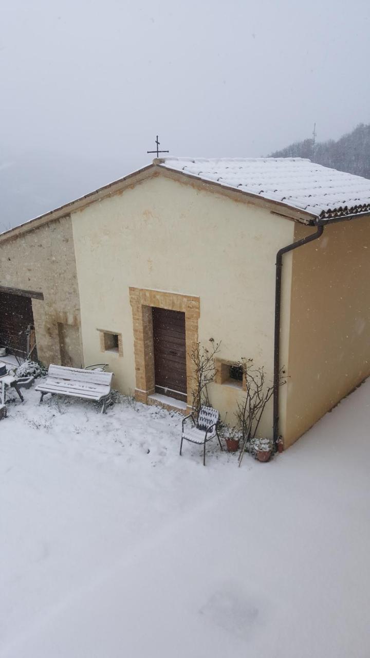 Bed & Breakfast Casa Lisetta Valtopina Luaran gambar